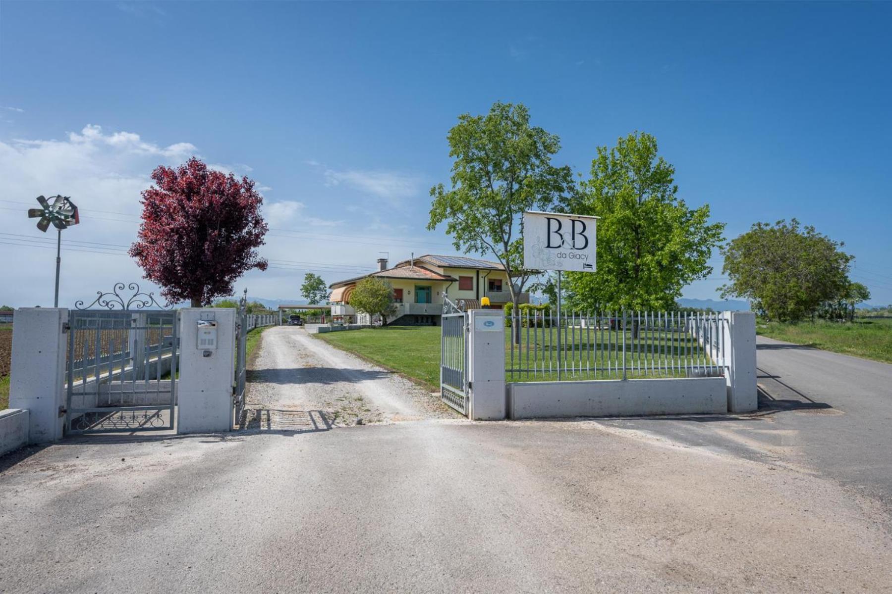 Bed & Breakfast Da Giacy Sant'Andra Exterior photo